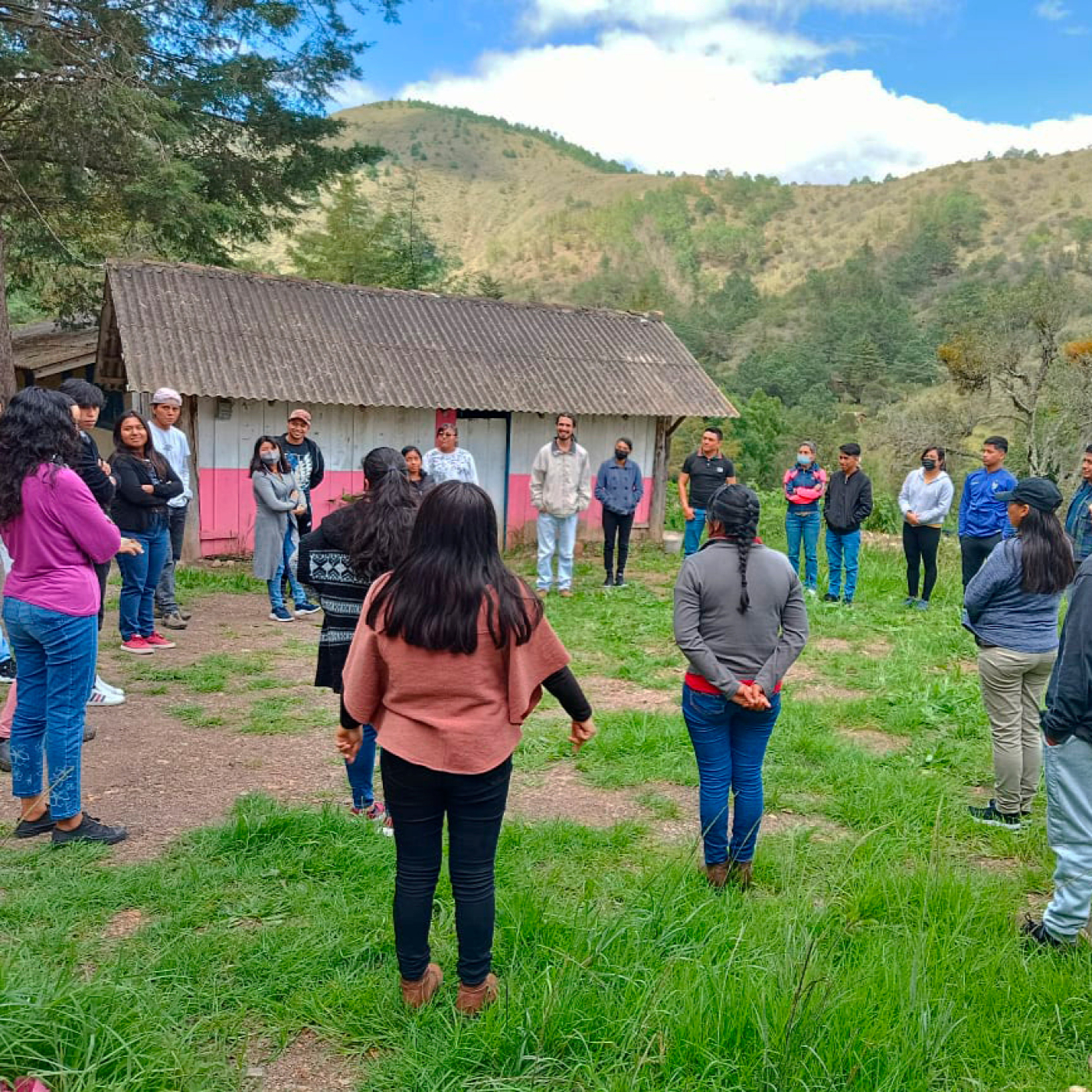 Programa 82. Experiencias de educación comunitaria episode artwork
