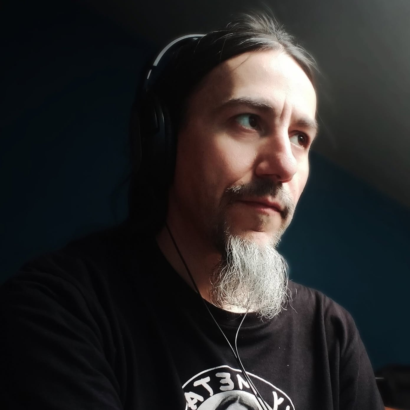 DAVID PÉREZ NAVES - Especial Helvete-radio metal - Programa 339. 28/06/2026 episode artwork