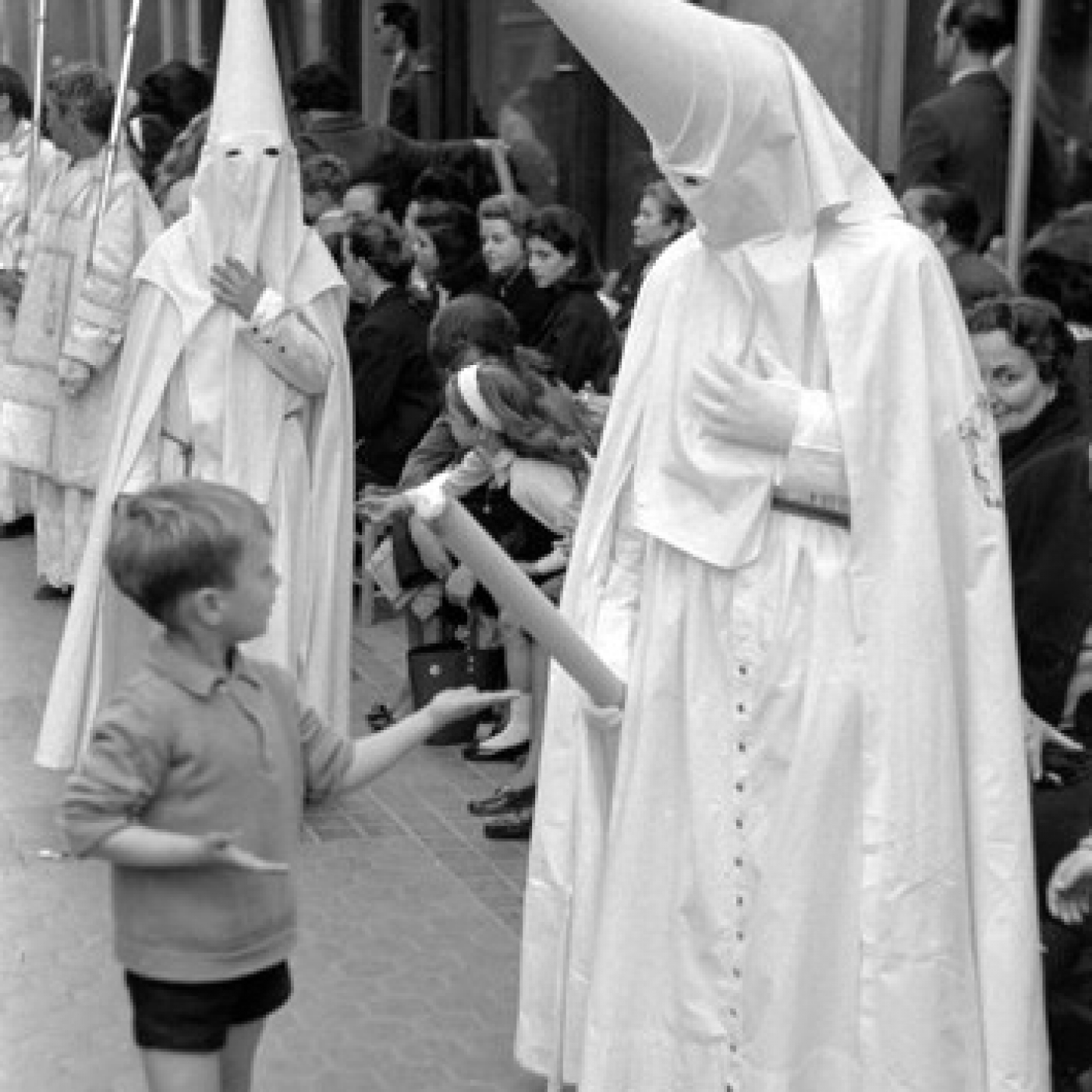 LA HISTORIA ENTENDIBLE *LA SEMANA SANTA DEL BLANCO Y NEGRO* episode artwork