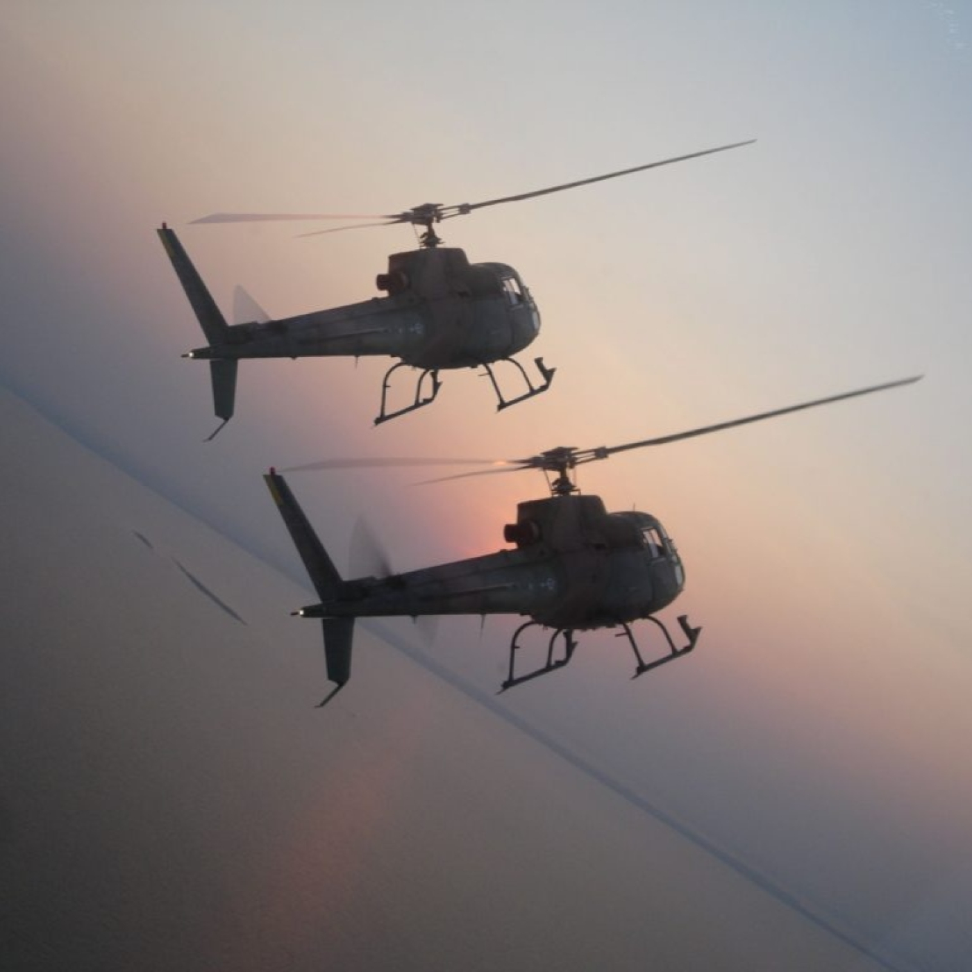Ingenio al Limite: Helicopteros #tecnologia #ciencia #documental #podcast episode artwork