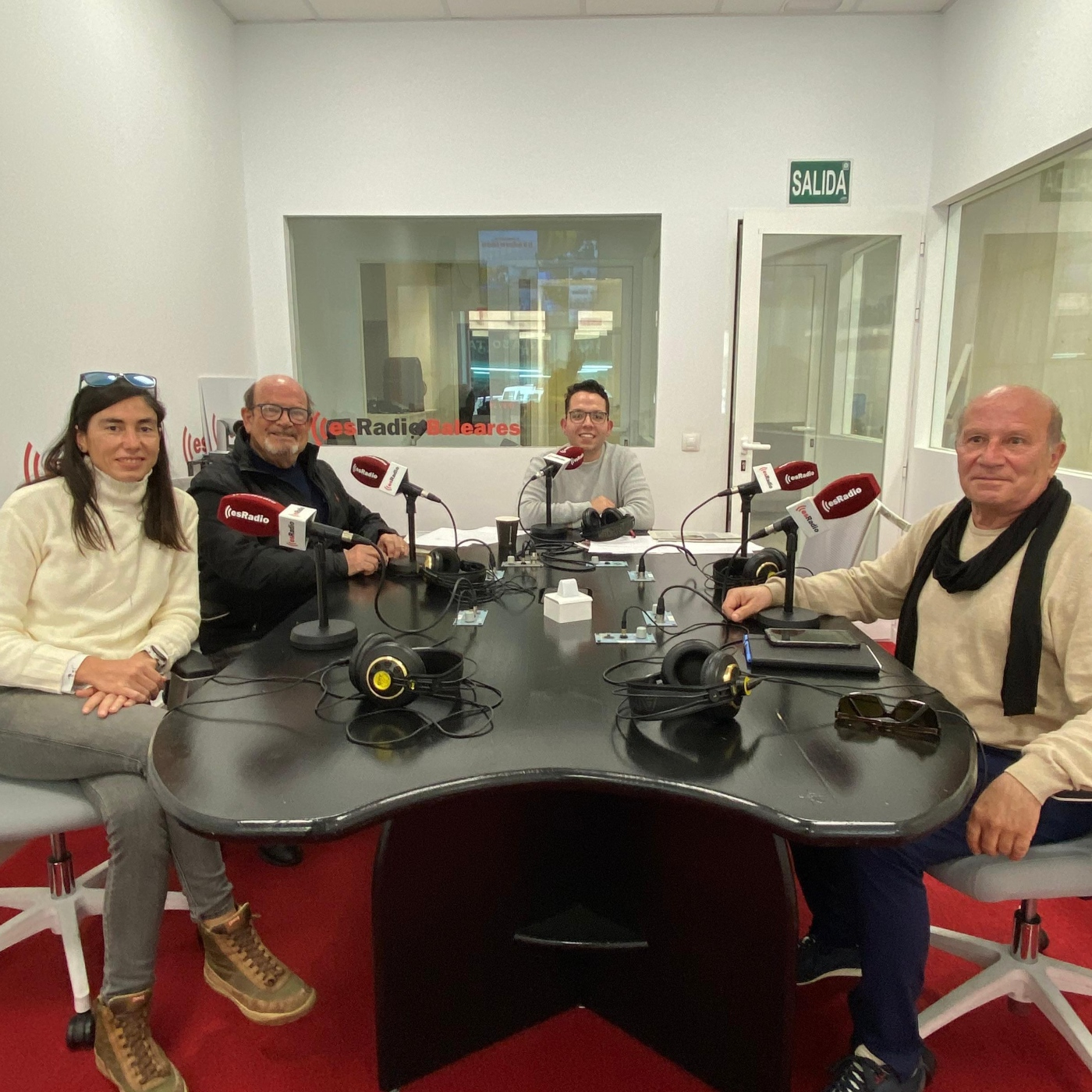 5eb8216c9c9ddc7048c76450f3baf653 XXL esRadio Baleares