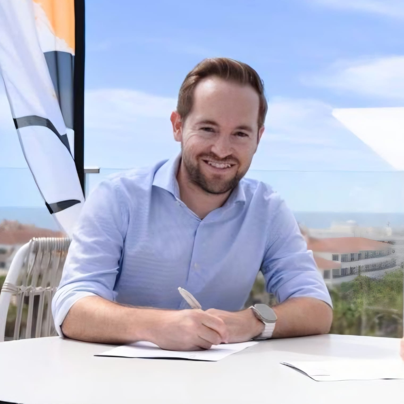 Roberto Barreiro, Director General Propiedad Coral Hotels (02-07-2026) episode artwork