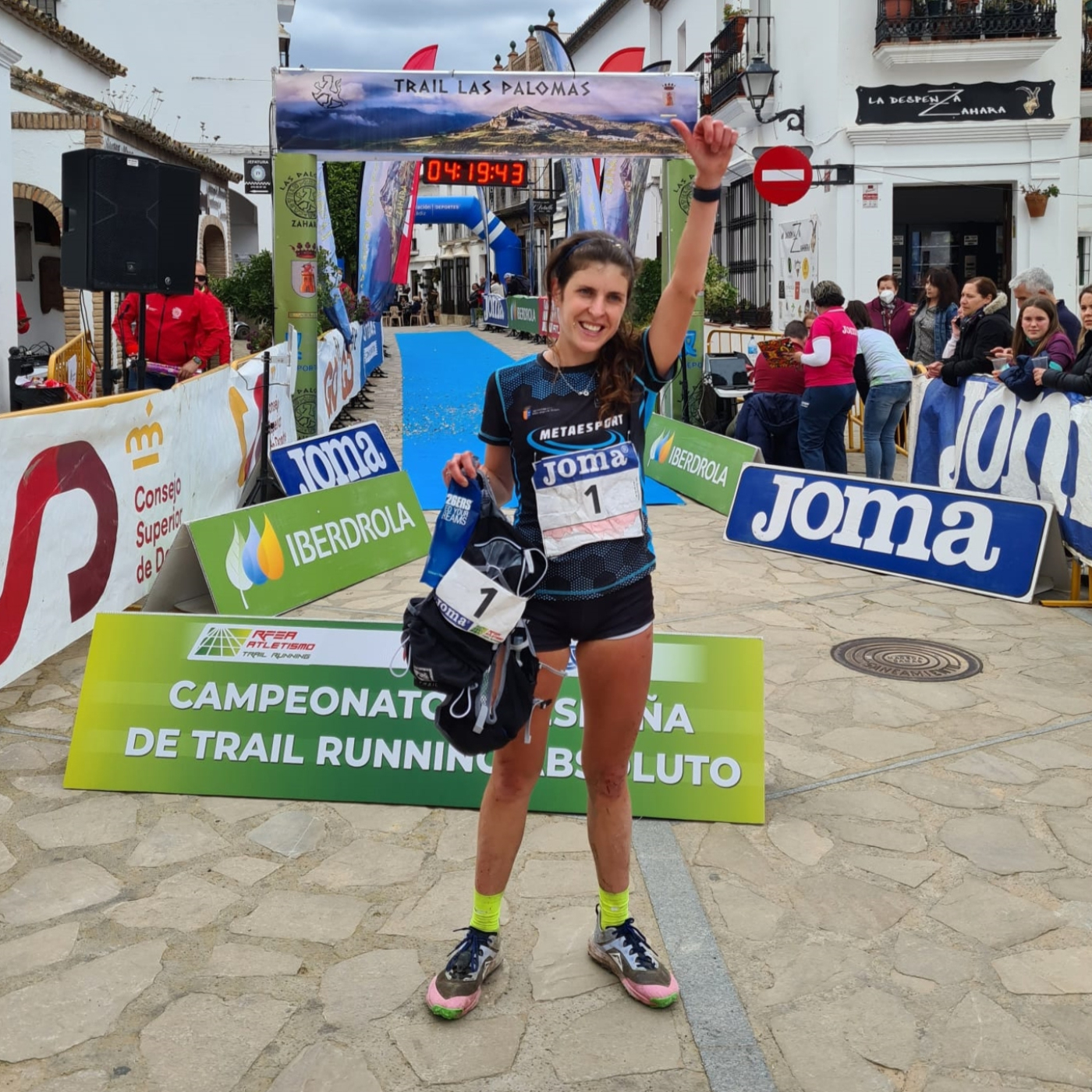 JULIA FONT CAMPEONA ESPAÑA TRAIL RUNNING 2022. Entrevista Mayayo en Radio Trail