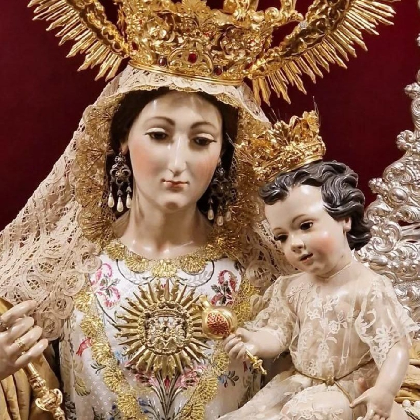 EL TABERNACULO COFRADE