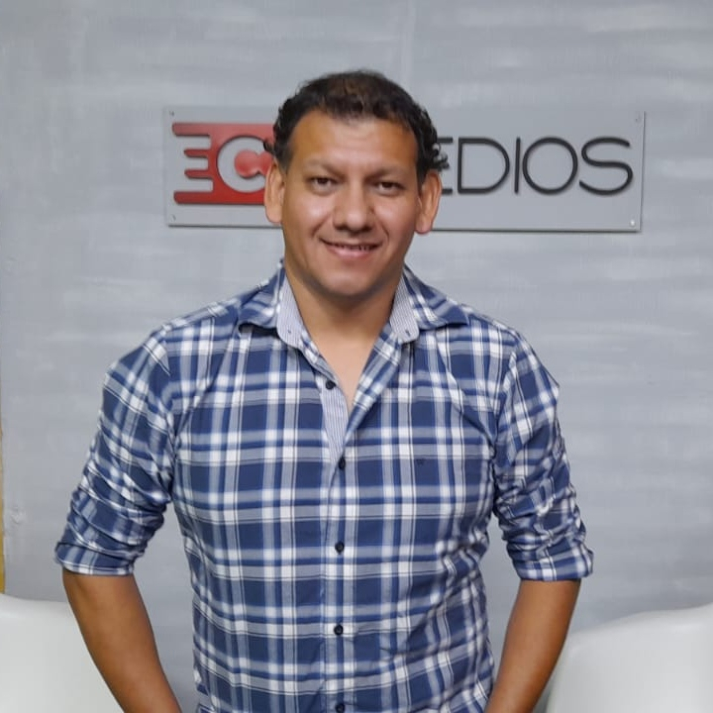 PURO BRANDING con Cris Solis 19-04-2024