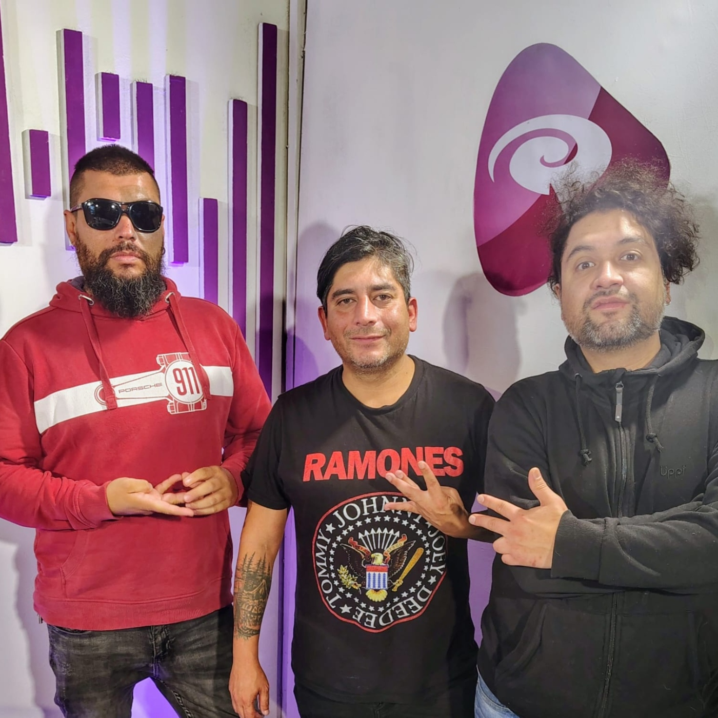 THE MIGUELES CELEBRÓ SU ANIVERSARIO 10 Y VISITÓ LOS ESTUDIOS DE RITOQUE FM episode artwork