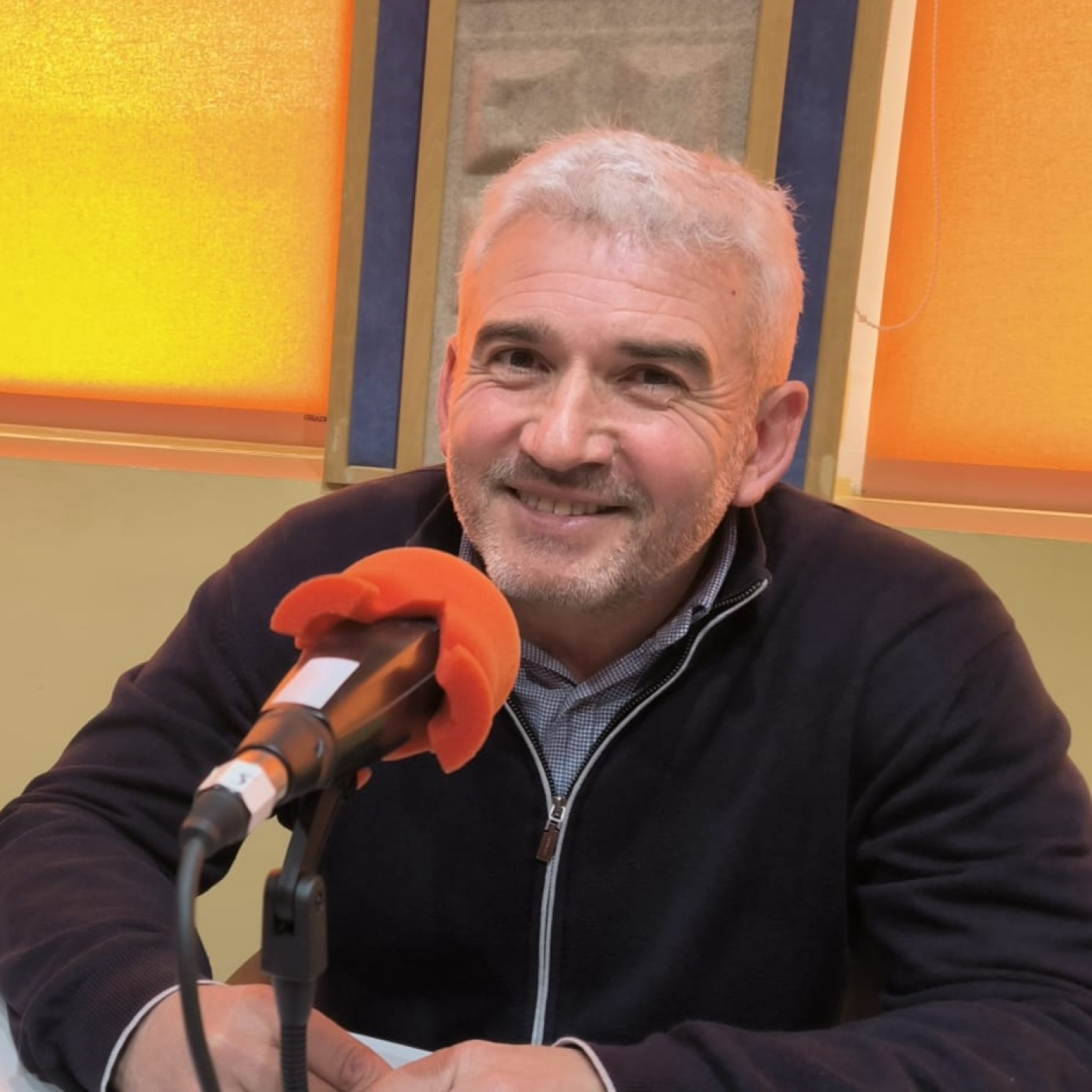Hablamos con el alcalde de Igüeña, Alider Presa, sobre diversos asuntos relacionados con su gestión episode artwork