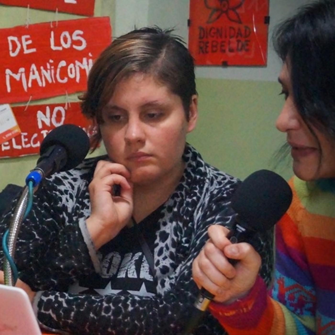 CHALECOS ROTOS- POR UNA NUEVA LEY DE SALUD MENTAL