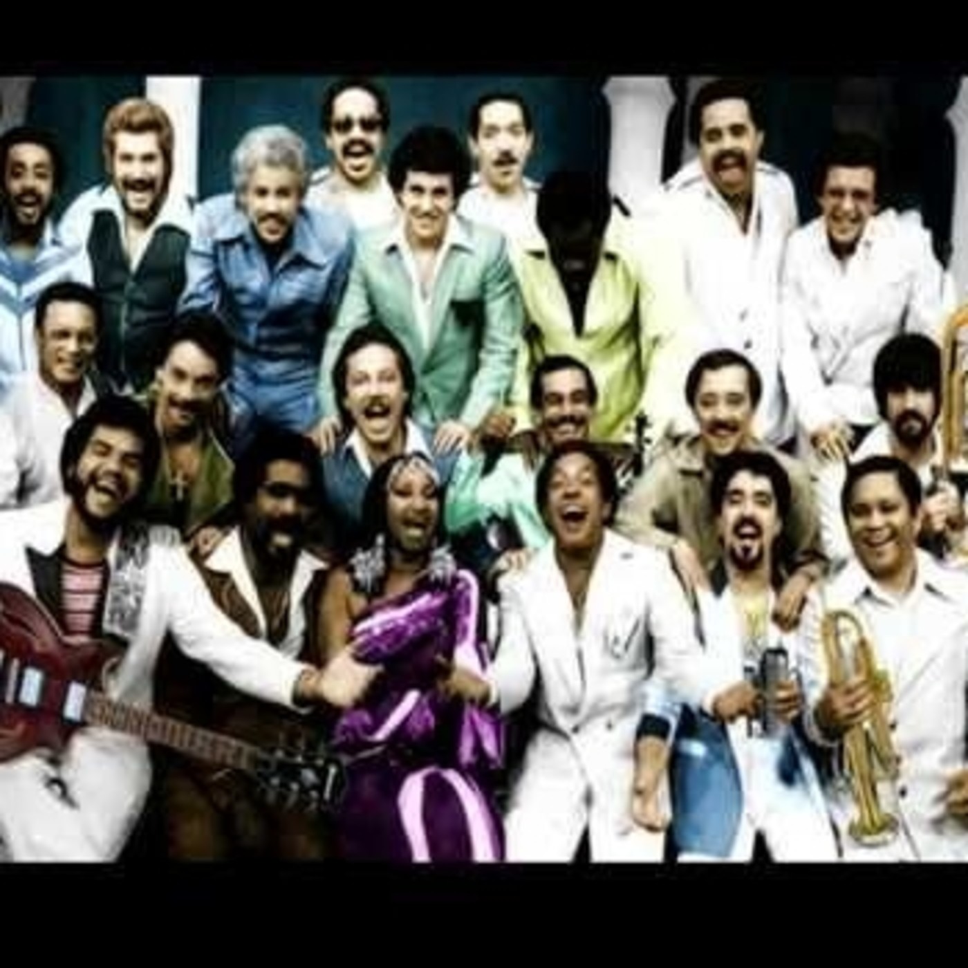 LOS BRAVOS DE LA SALSA - Especiales