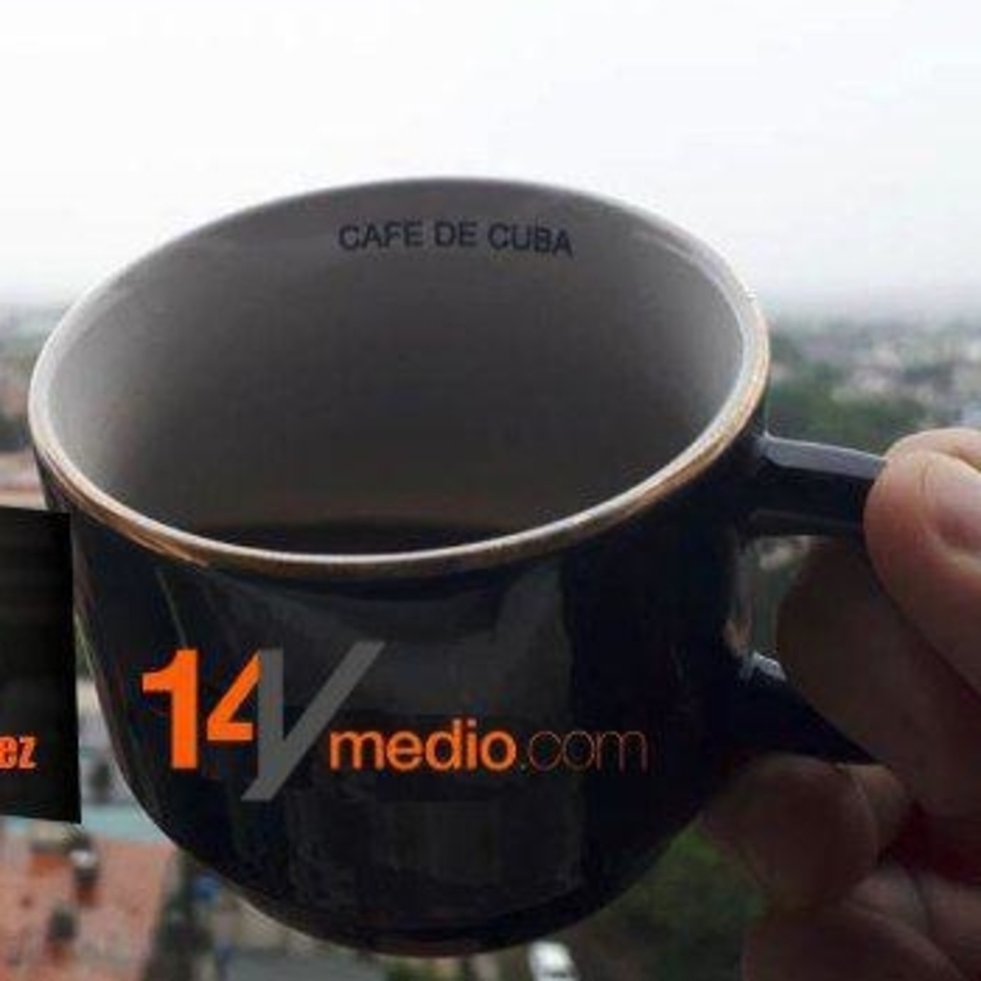 Cafecito informativo sobre Cuba por Yoani Sánchez
