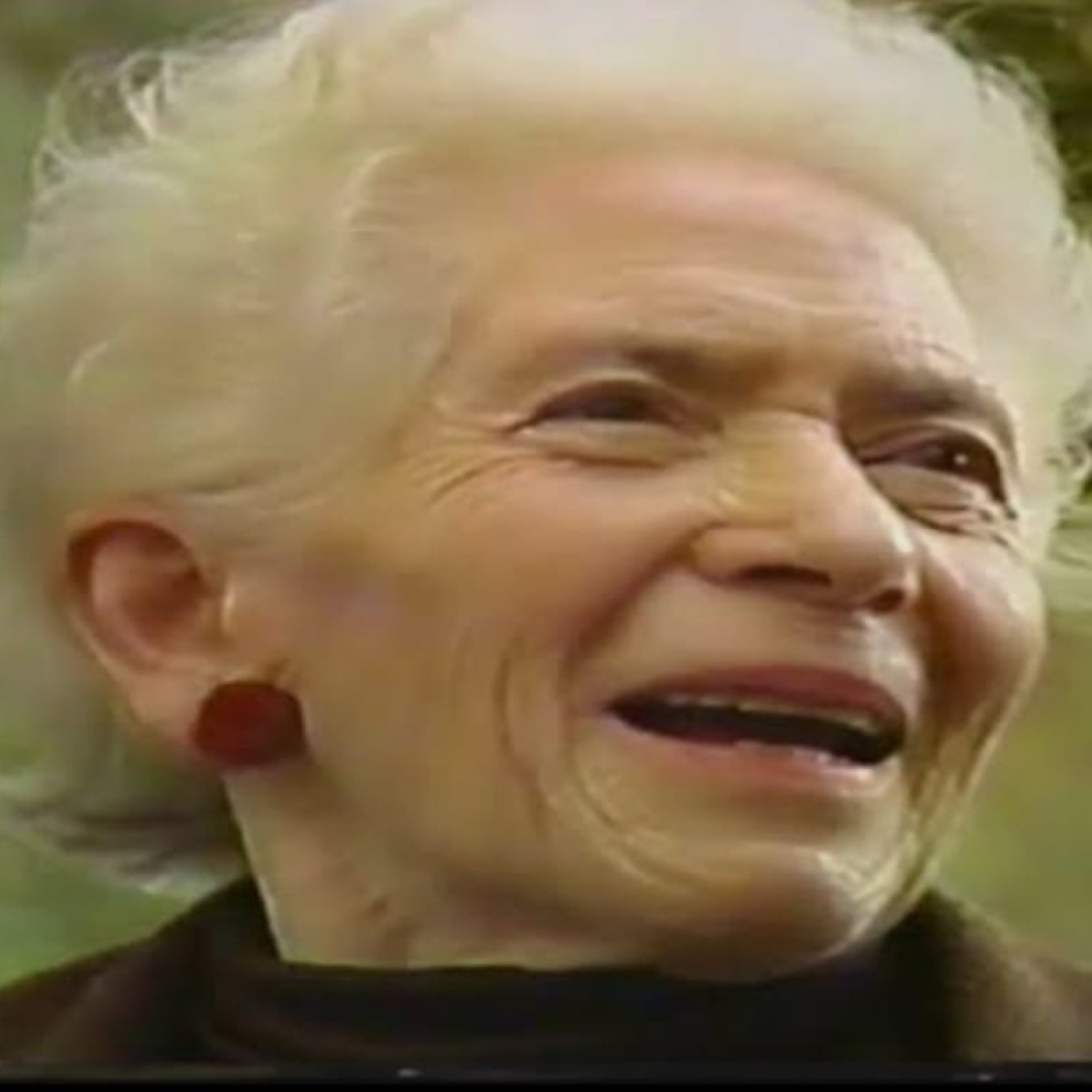 Olga Poblete (1908-1999): Militancia por la Paz episode artwork