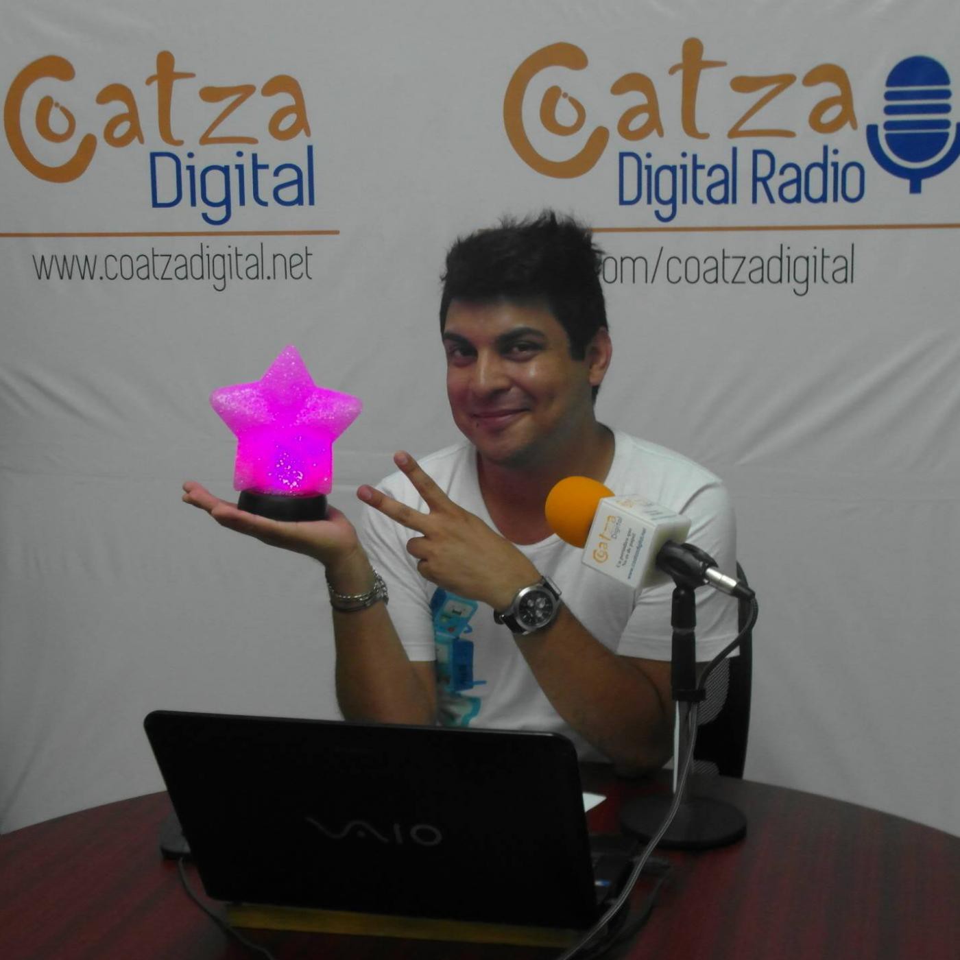 ENTRE LAS ESTRELLAS