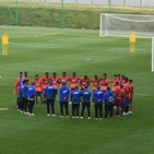 Una Colombia con gol y la misma seguridad del Sudamericano arranca en Polonia