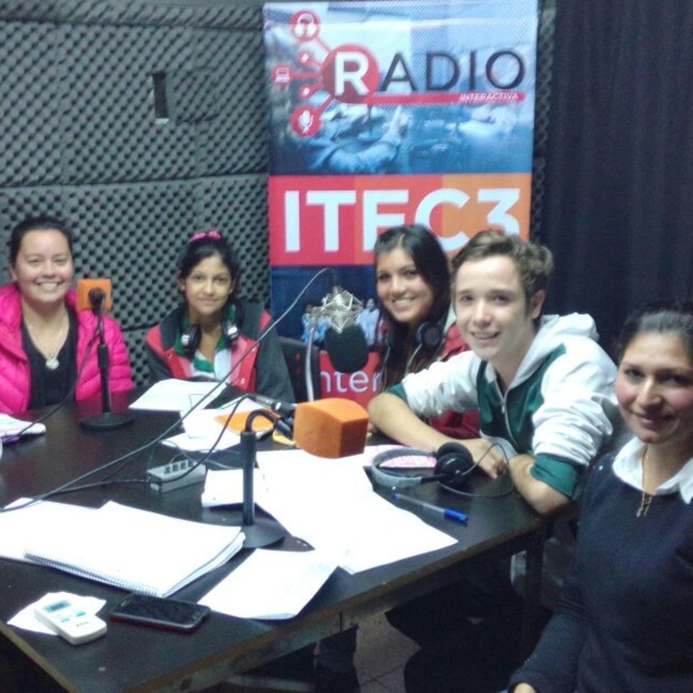 RADIO INTERACTIVA 98.3 - ITEC 3