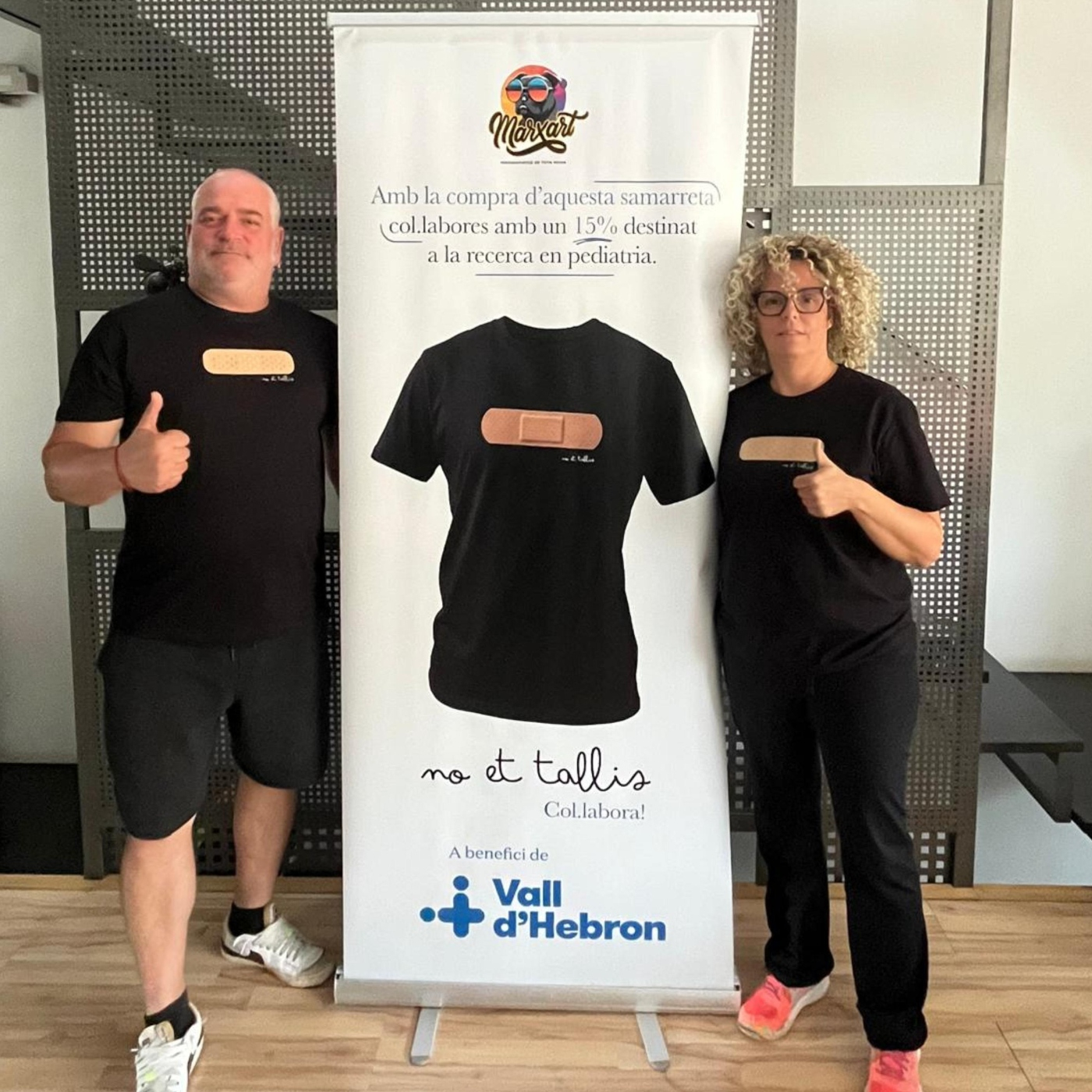 Una tireta solidària per donar suport a la recerca de la Vall d'Hebron episode artwork