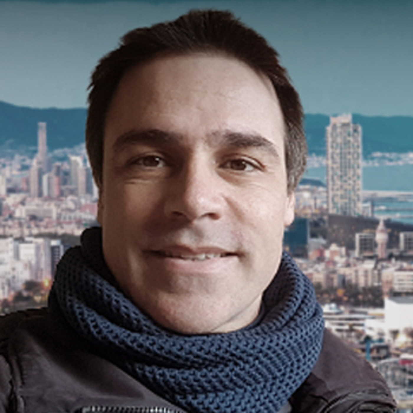 06 Entrevistas y Testimoniales