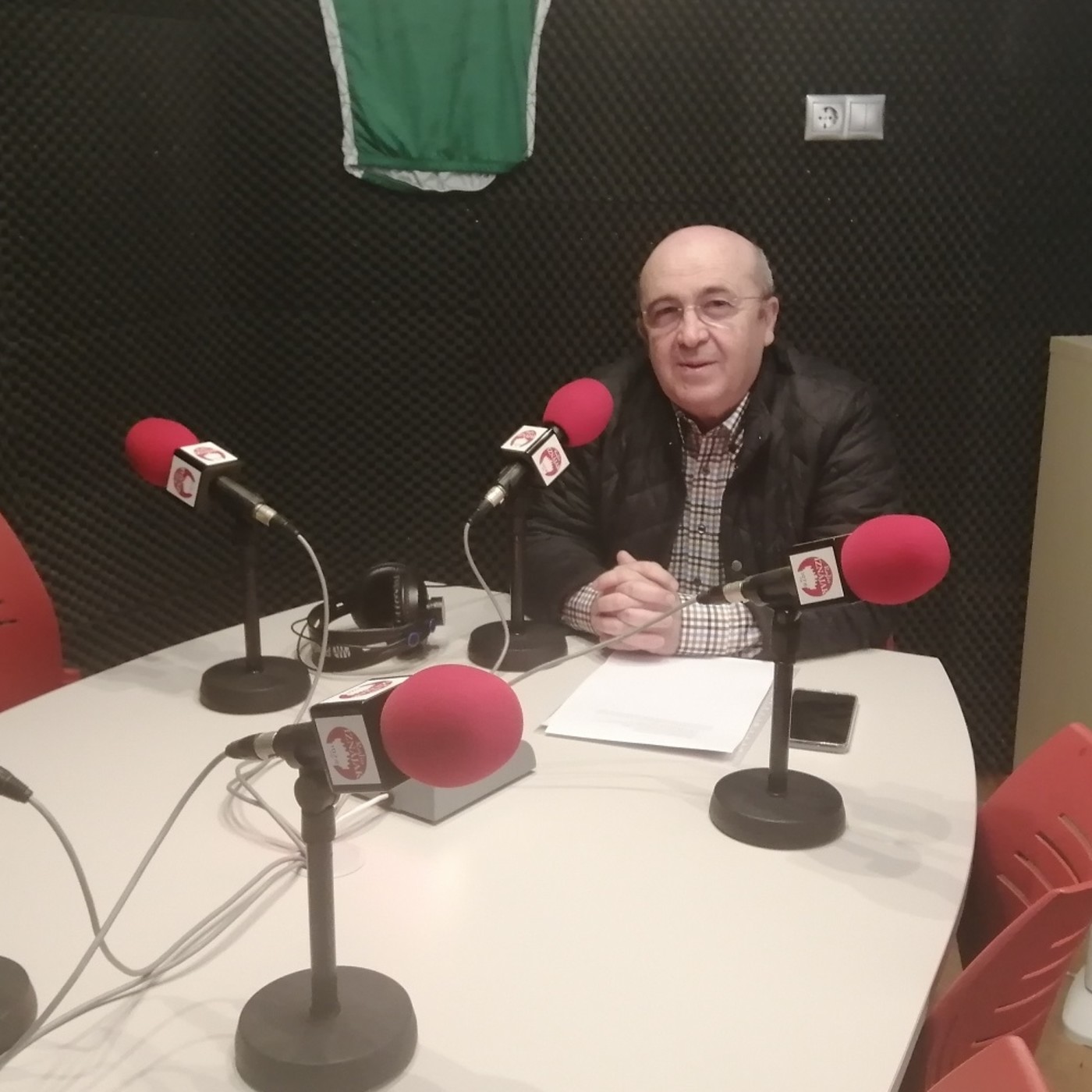 José María Caballero - Director del Centro de Salud de Iznájar episode artwork