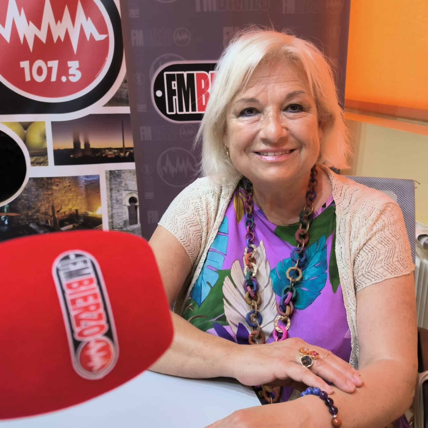 Play Ivette Carrión y Ángeles Rey vienen a la radio para informarnos de una forma distinta de entender la educación