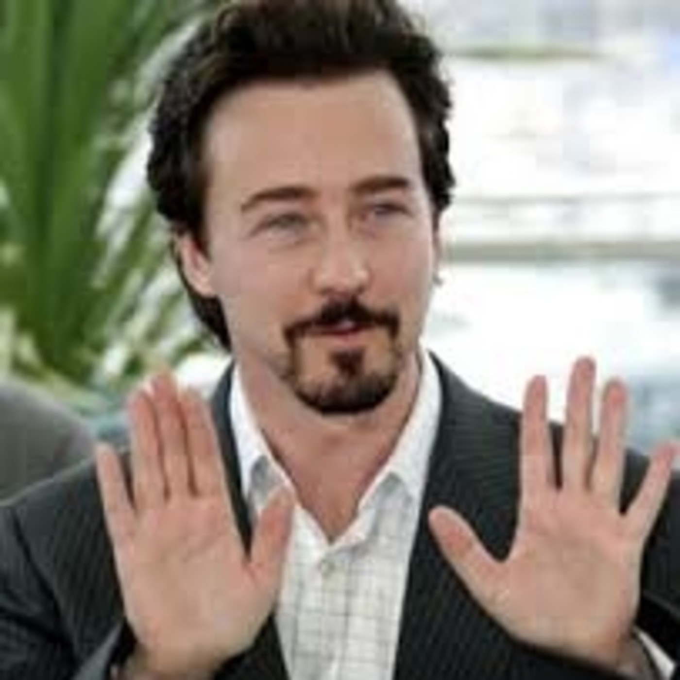 Obra, vida y milagros de Edward "Sin Antivirus" Norton