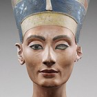 Viajero 142 | Orina para levantar bases lunares, misterios de Nefertiti y Tutankamon, electricidad de la nada y más...