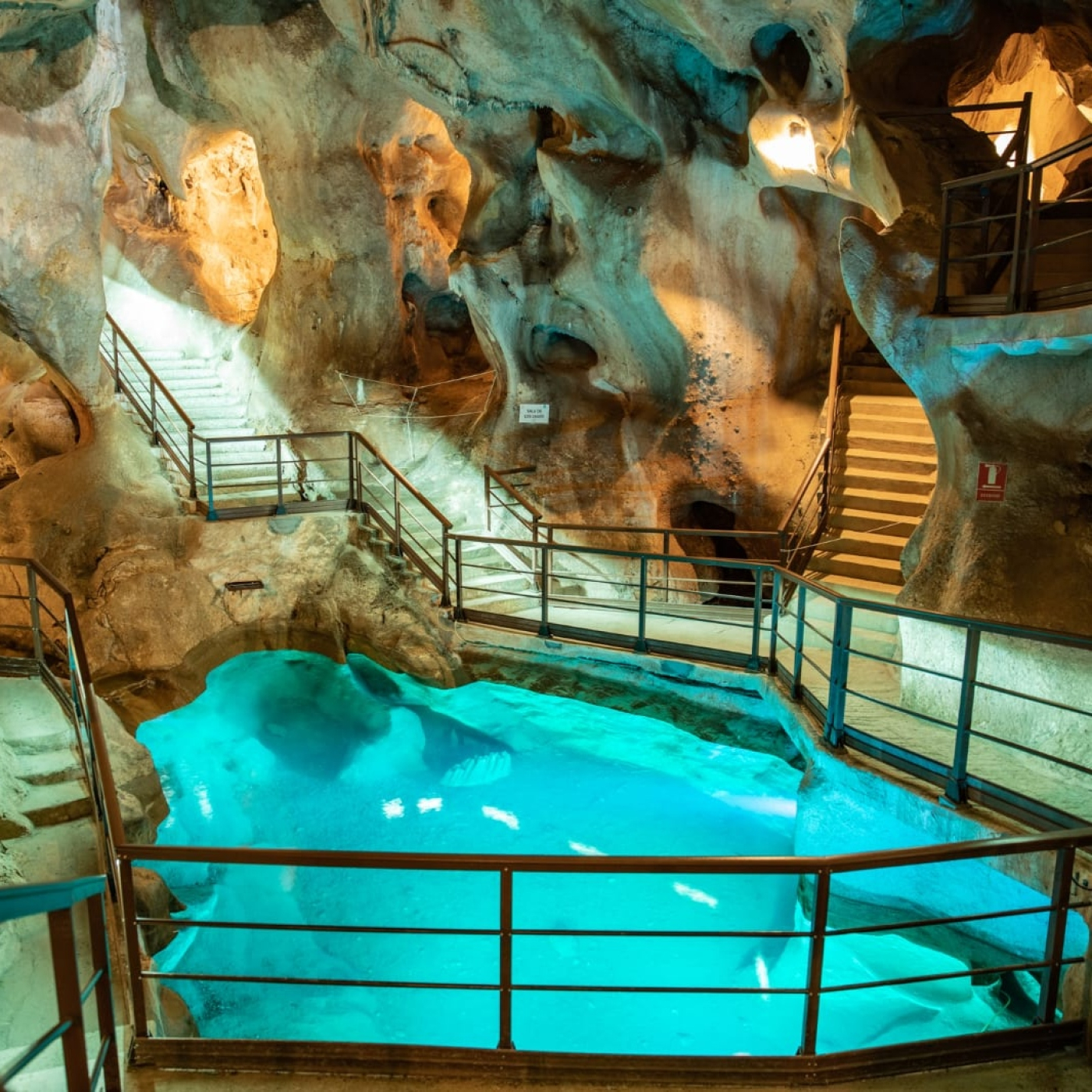 La Cueva del Tesoro recibe el prestigioso premio Traverllers’ Choice de 2025