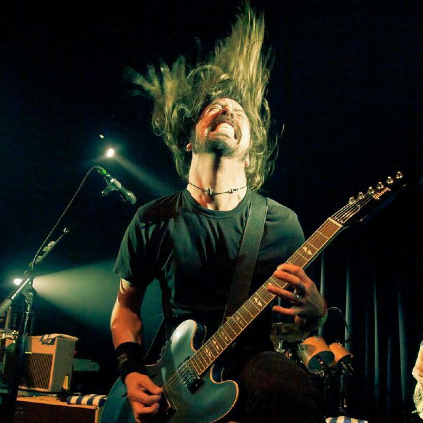 Foo Fighters - Misfit FM episode artwork