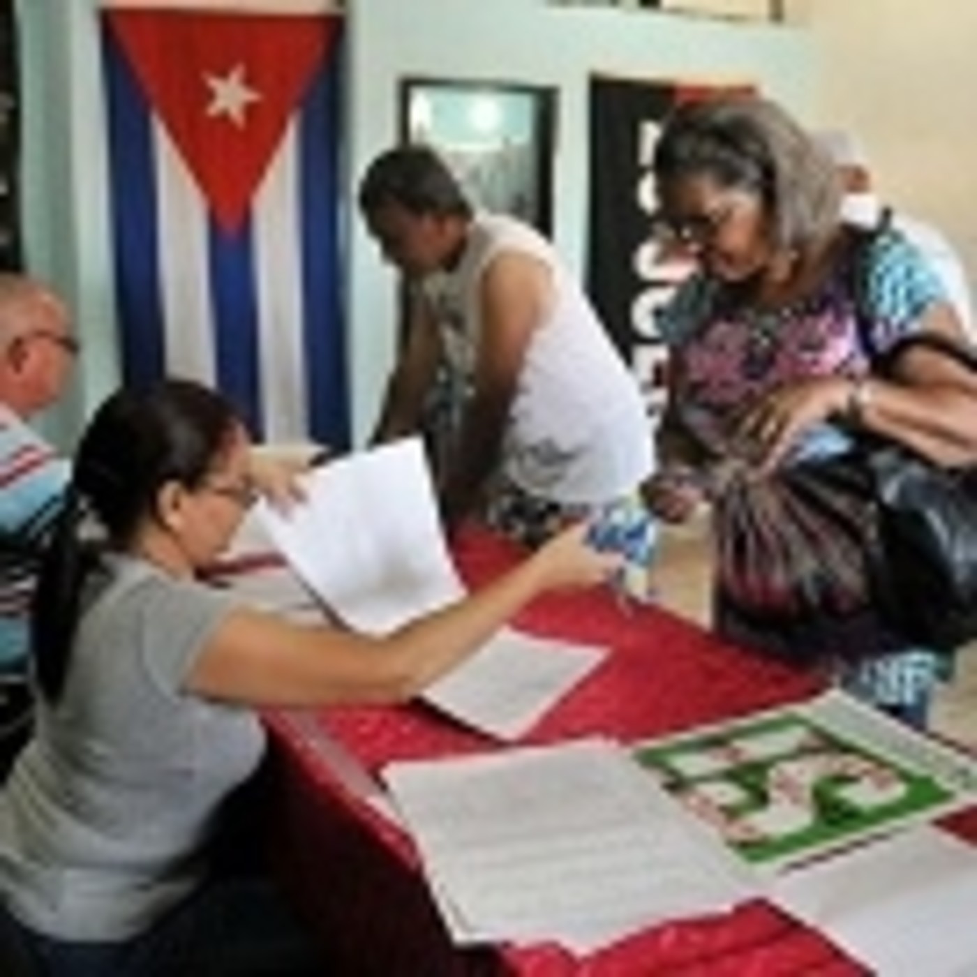 Nueva Constitución garantiza los derechos de los ciudadanos cubanos episode artwork