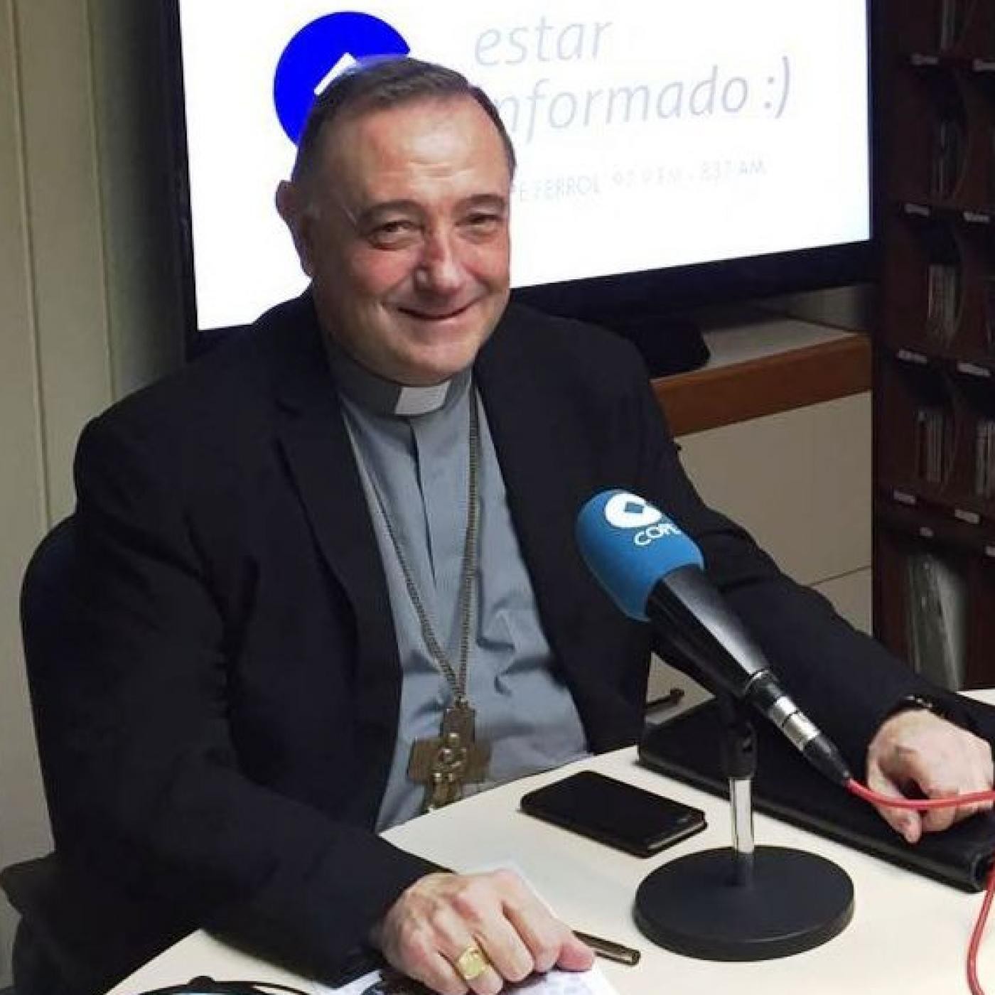 Luis Á. De las Heras: 'Descubramos la riqueza de entregarnos a los demás' episode artwork