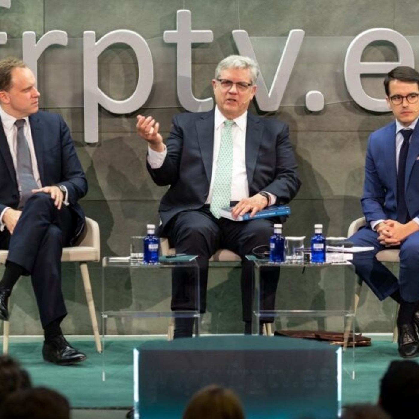 Diálogos y debates Fundación Rafael del Pino