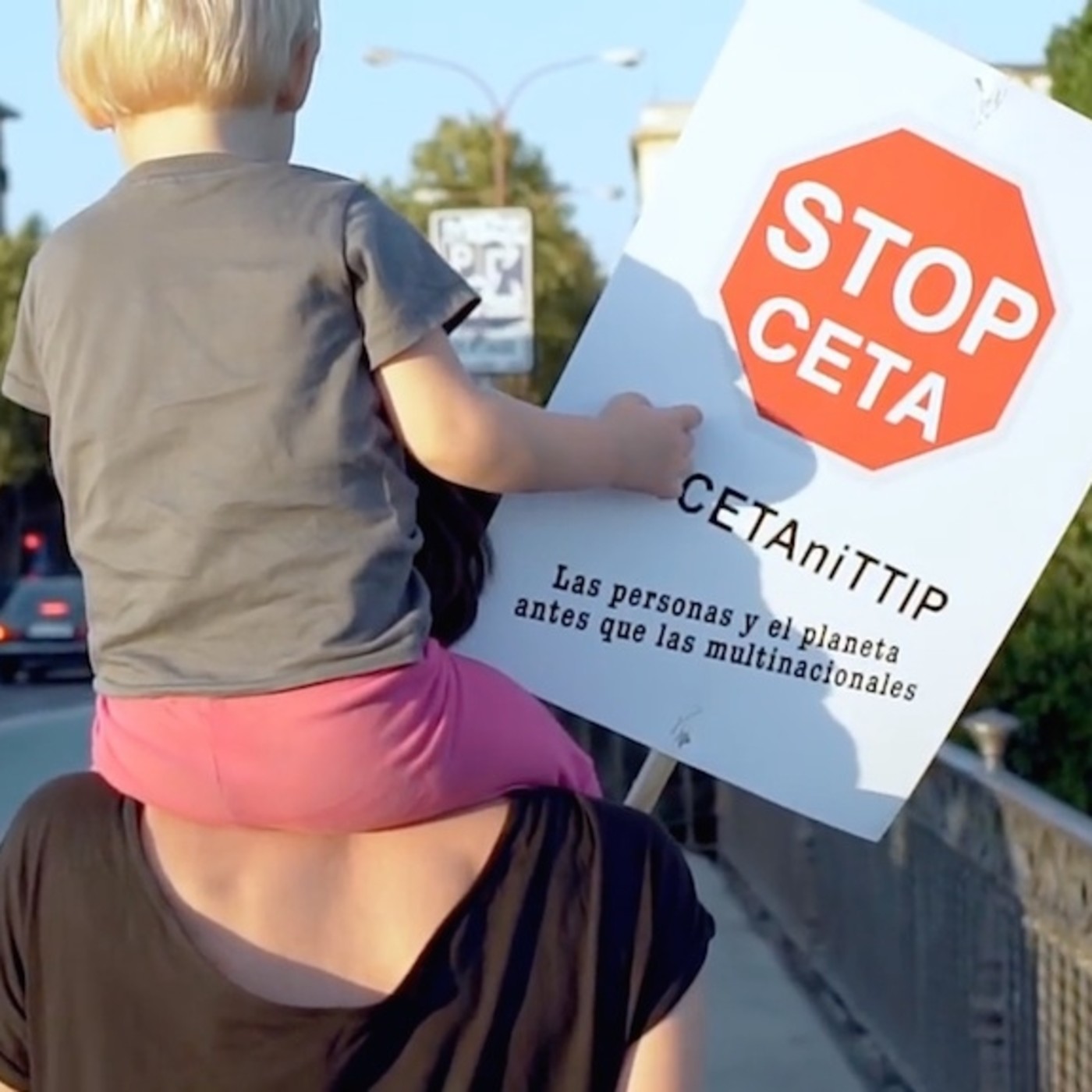 Lucía Bárcena a sicom.cat: 'Valònia ha estat la veu i l'esperança dels milions d'europeus que han firmat contra el CETA' episode artwork