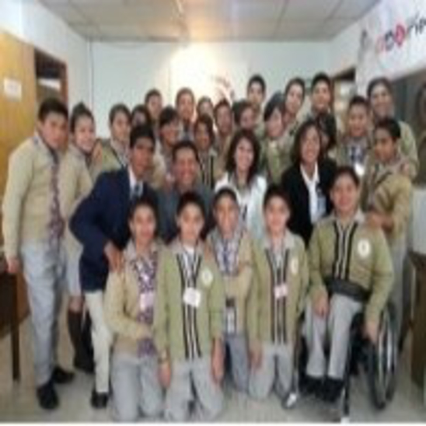 13/14 Soy Técnico EST 30 Robótica, diseño y automotriz