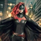 YoutuAudios - BATWOMAN | Es ¿o no? el Batzurullo de CW