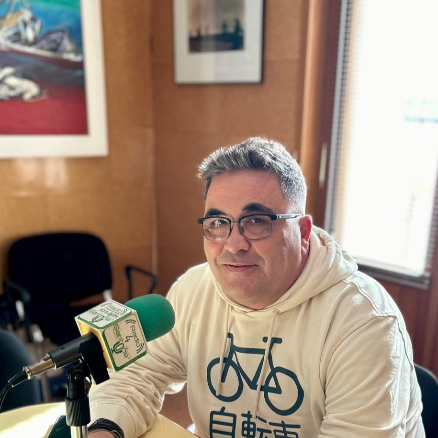 Juan Carlos Antolín presenta su dimisión como presidente del Club Balonmano Santoña 22/01/2025 episode artwork