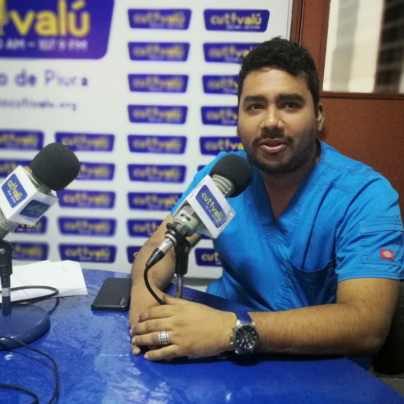 Normalmente Diferentes