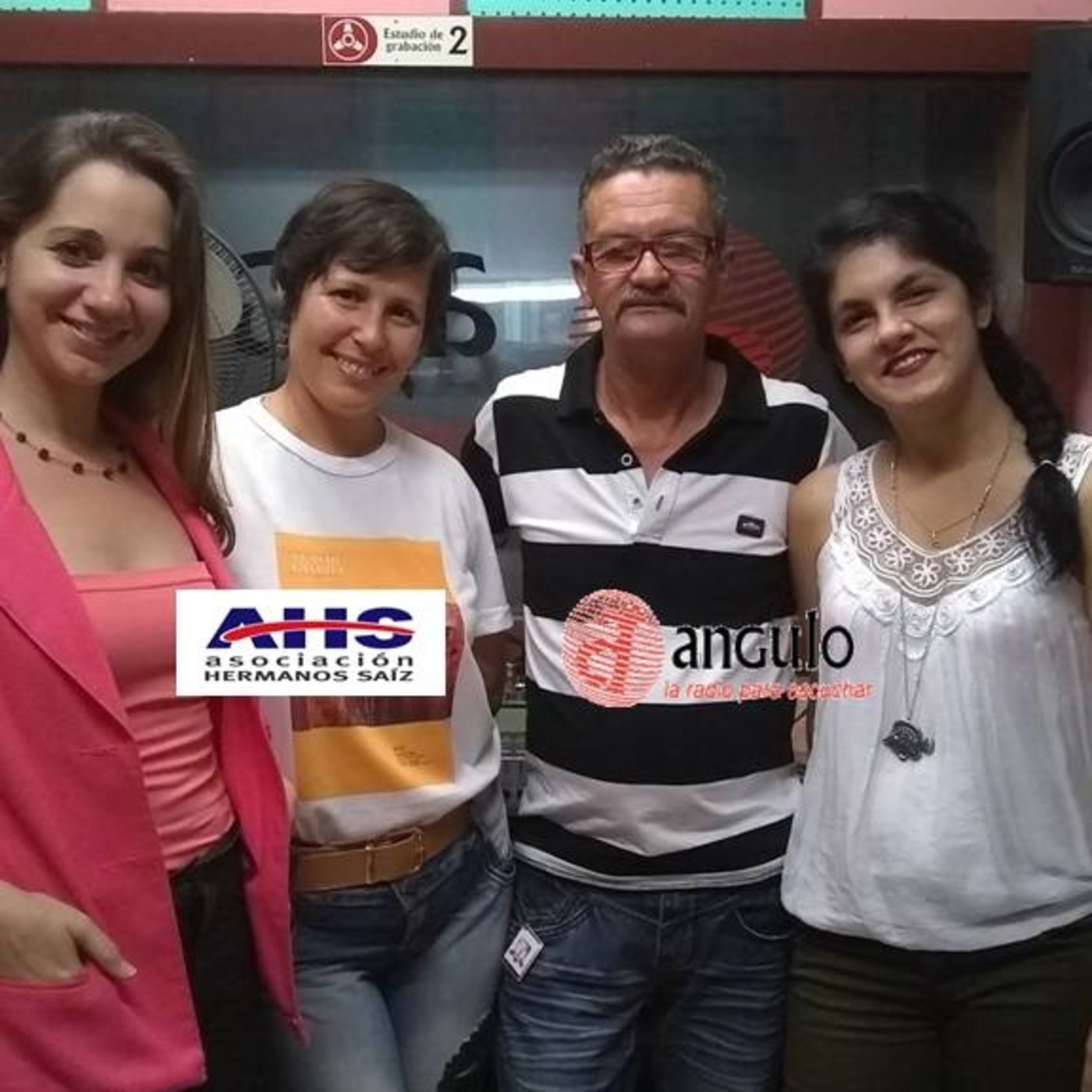 LA HORA DE LOS CABEZONES