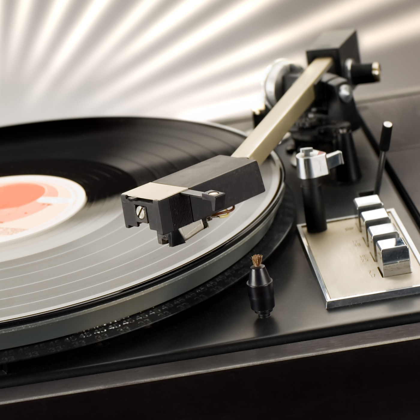 Carlos del Riego Gordón . LA ERA DEL VINILO.