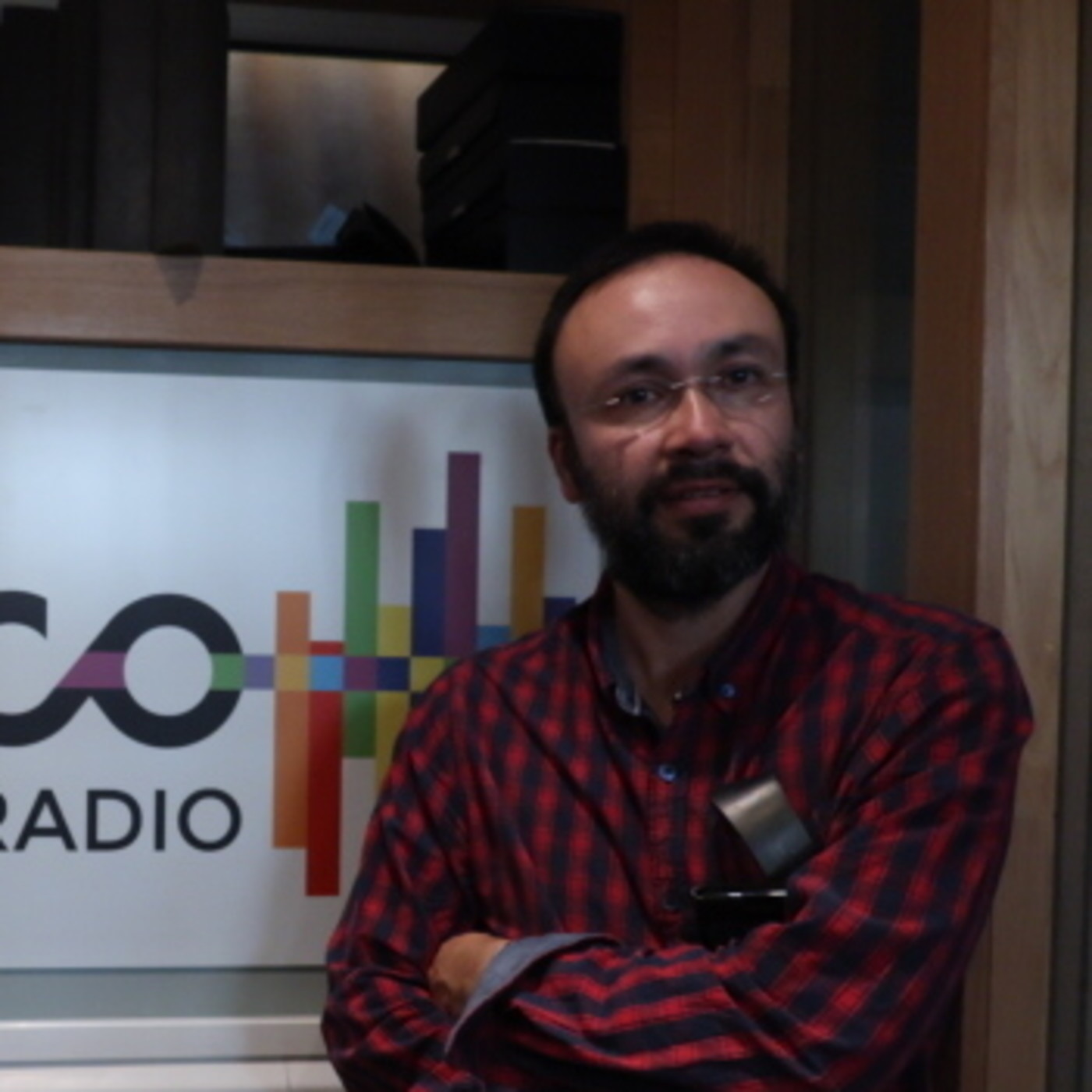 Billete de viaje +450€, entre otras ayudas: el programa de Retorno Voluntario de Inmigrantes: entrevista con Iván Santos episode artwork
