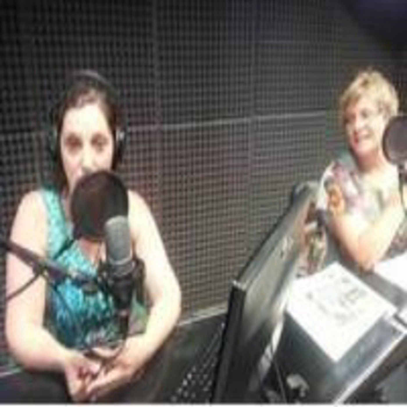 Podcast Me Quedo Acá