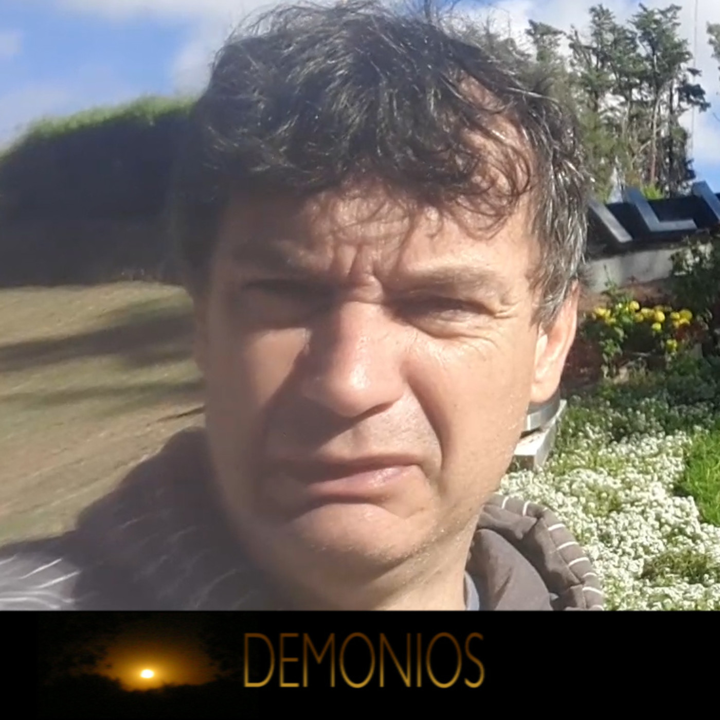 Demonios - Editoriales