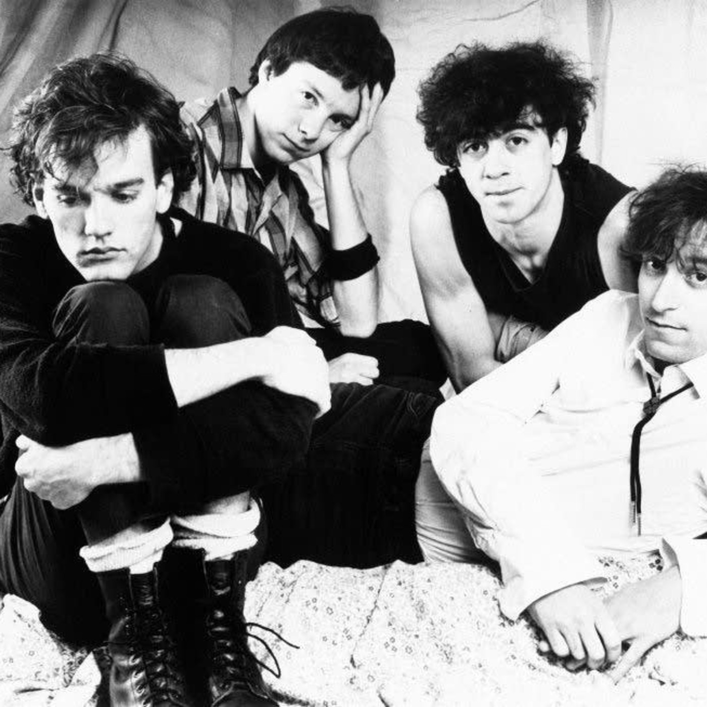 3.4 - Melodías de Transición Interna - R.E.M.; los primeros años (1981-1987) episode artwork