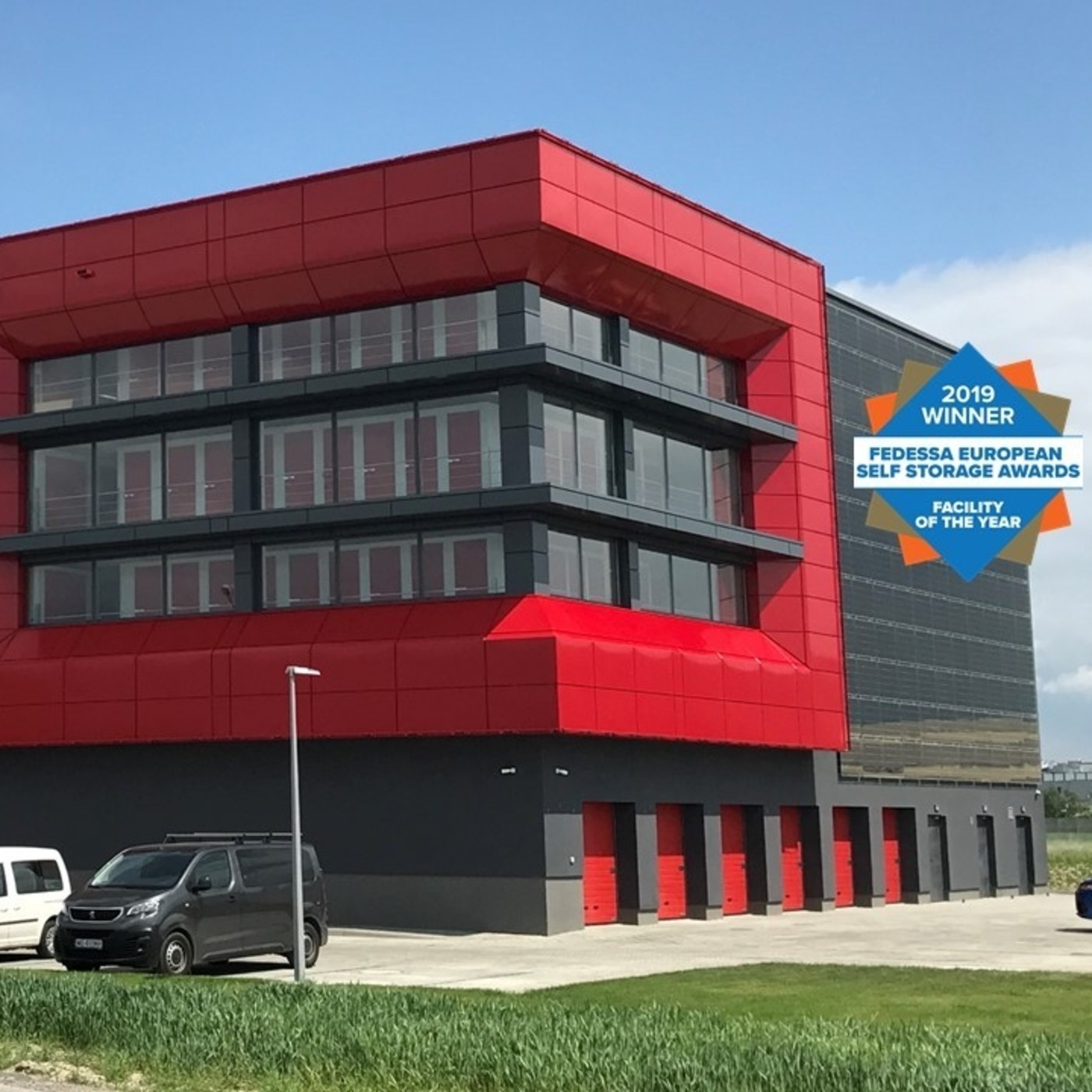 Mundo Self Storage