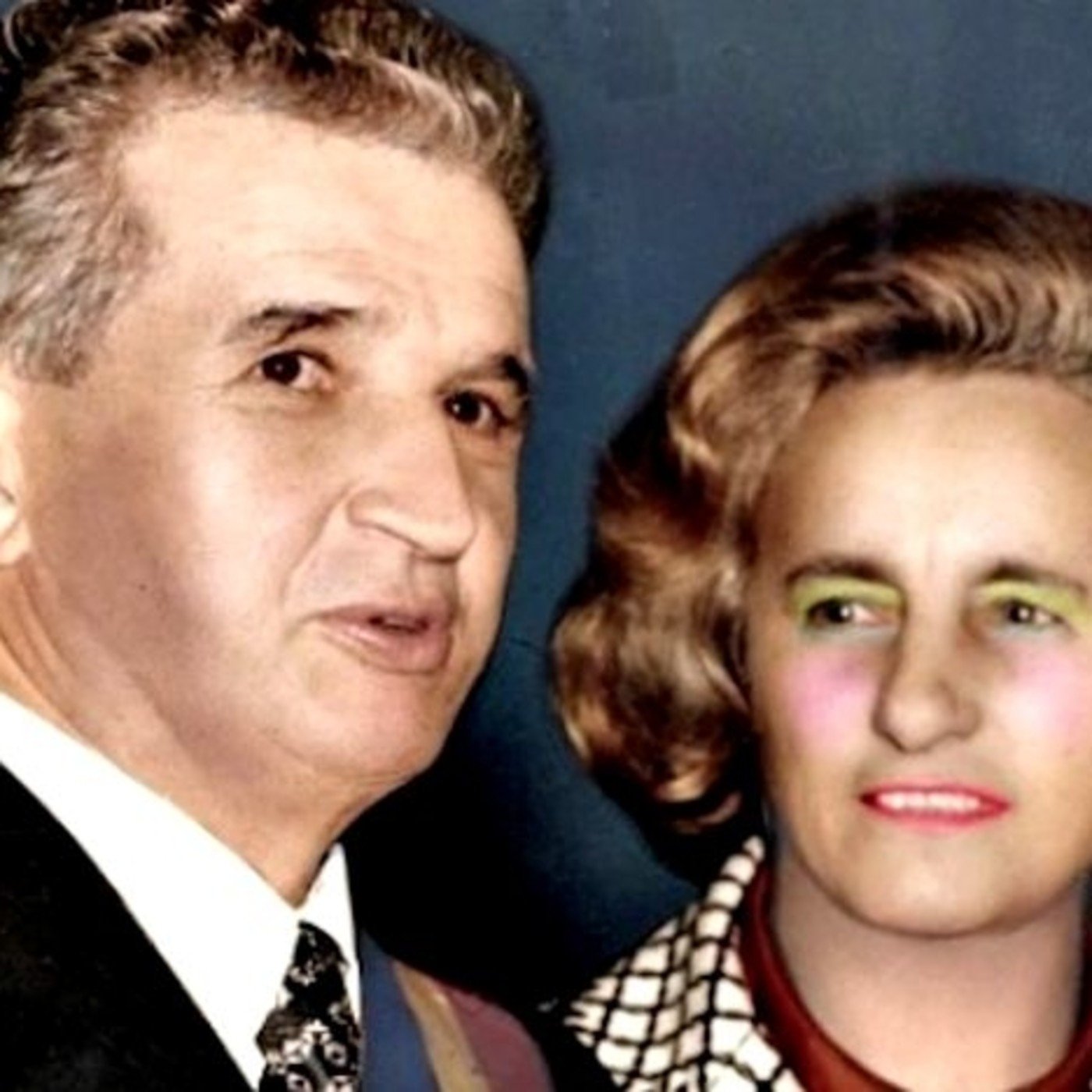 Villanos y Lacayos