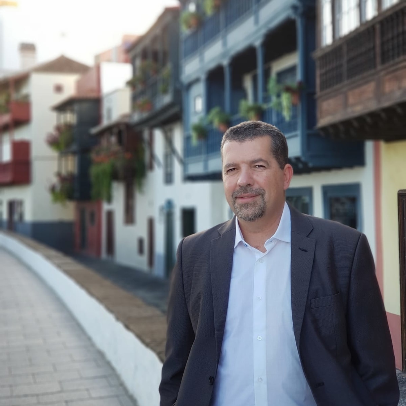 Pedimos una reunión urgente con vecinos y comerciantes por las obras en la Avenida Marítima episode artwork