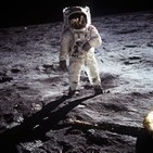 Verne y Wells ciencia ficción: Viajes a la Luna en los géneros de Fantasía y Ciencia Ficción
