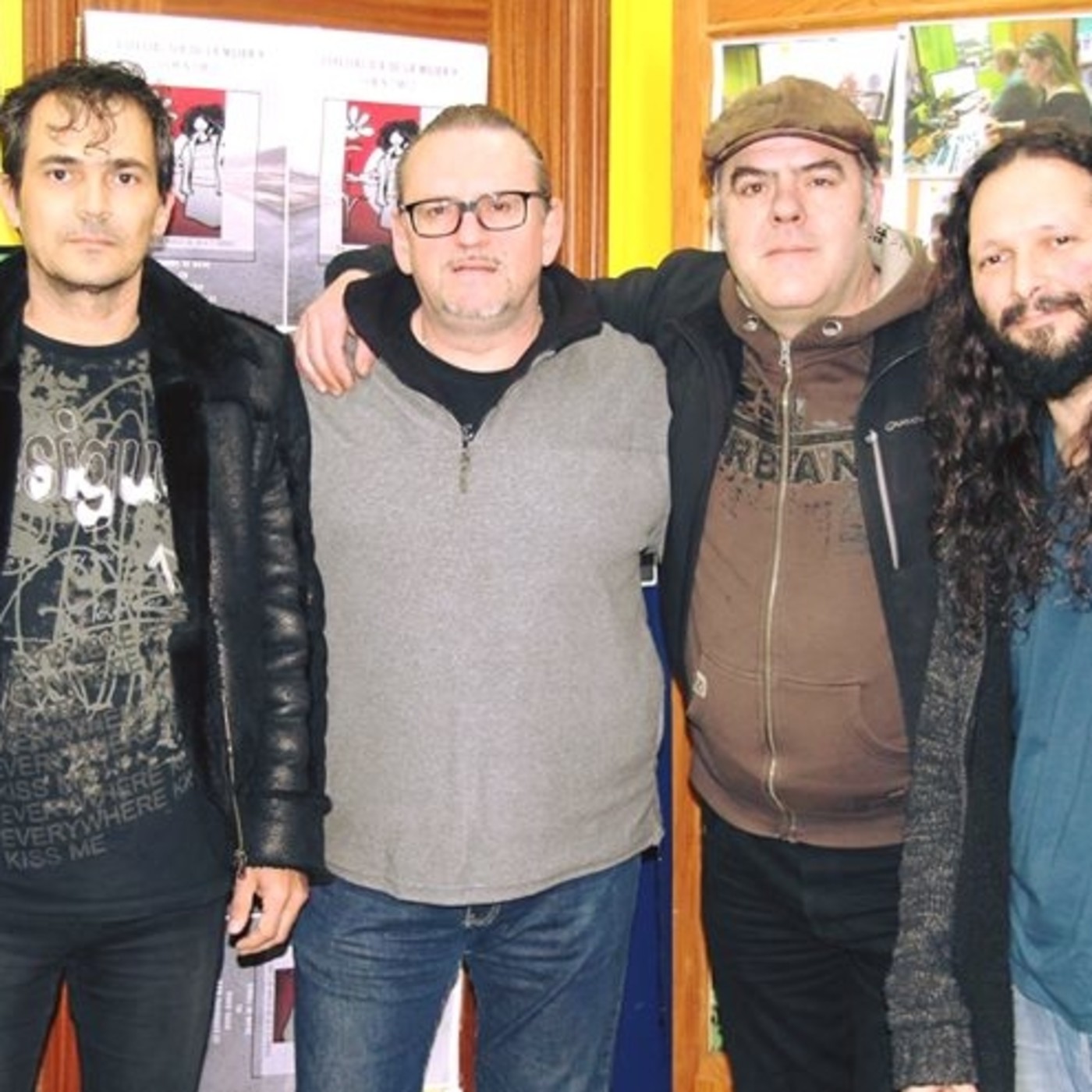 Músicos en el Oasis