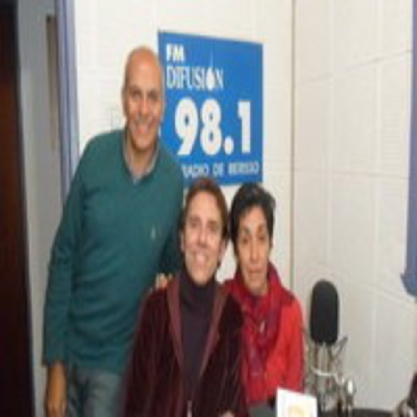 Montevideo y 11-Nº 349-Bloque 2-El programa de radio de la Escuela de Arte de Berisso episode artwork