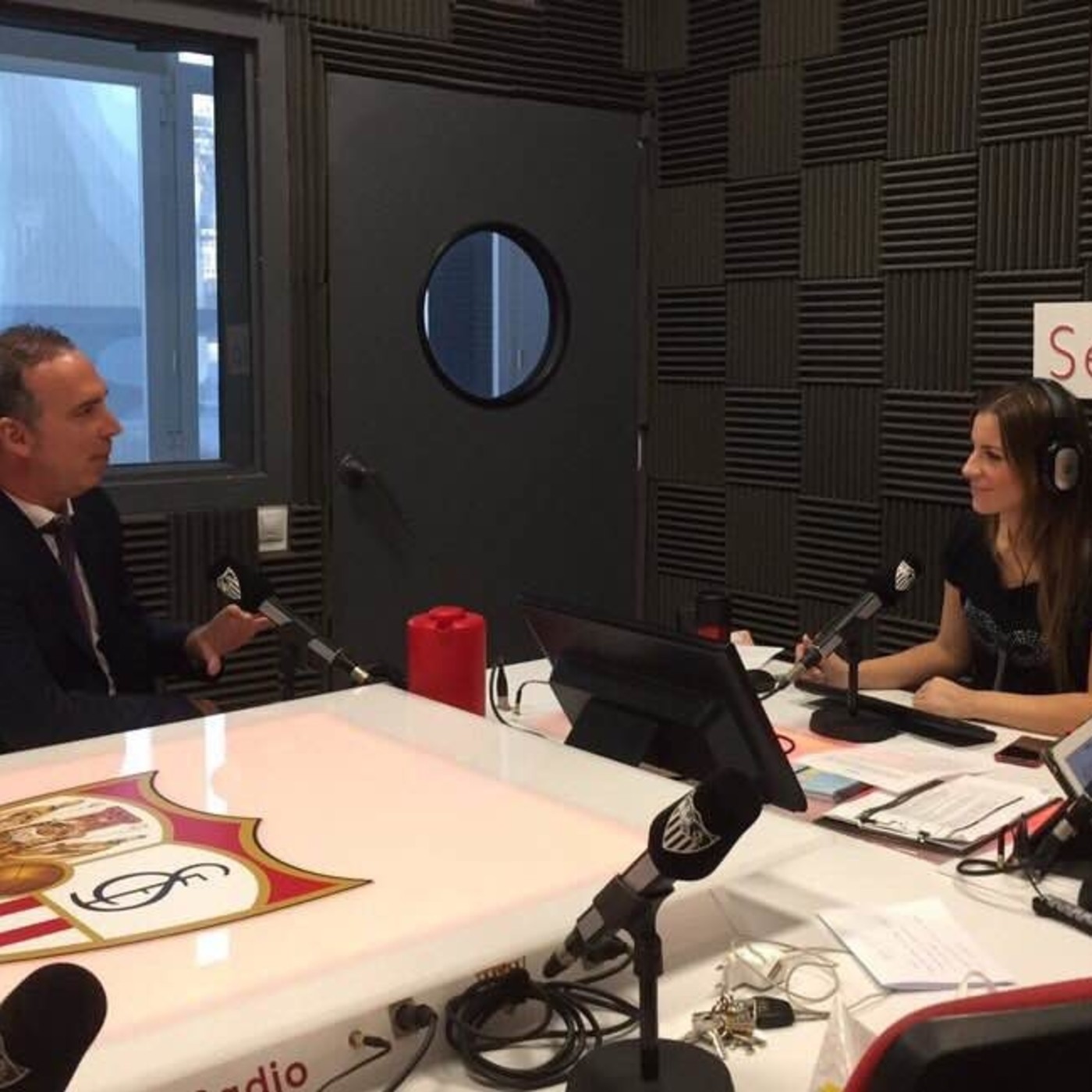 Entrevista a Mike Mosch, emprendedor alemán en Sevilla episode artwork