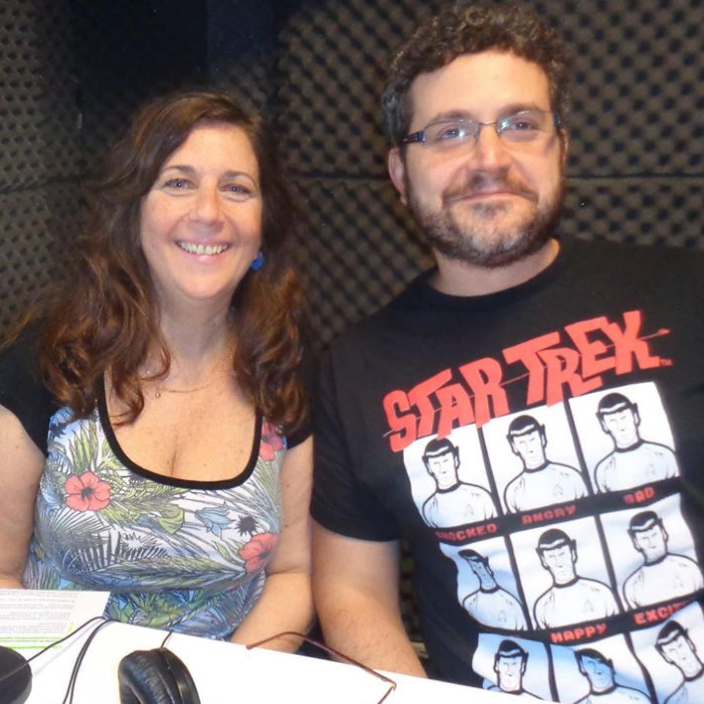 Charlas, ponencias, entrevistas