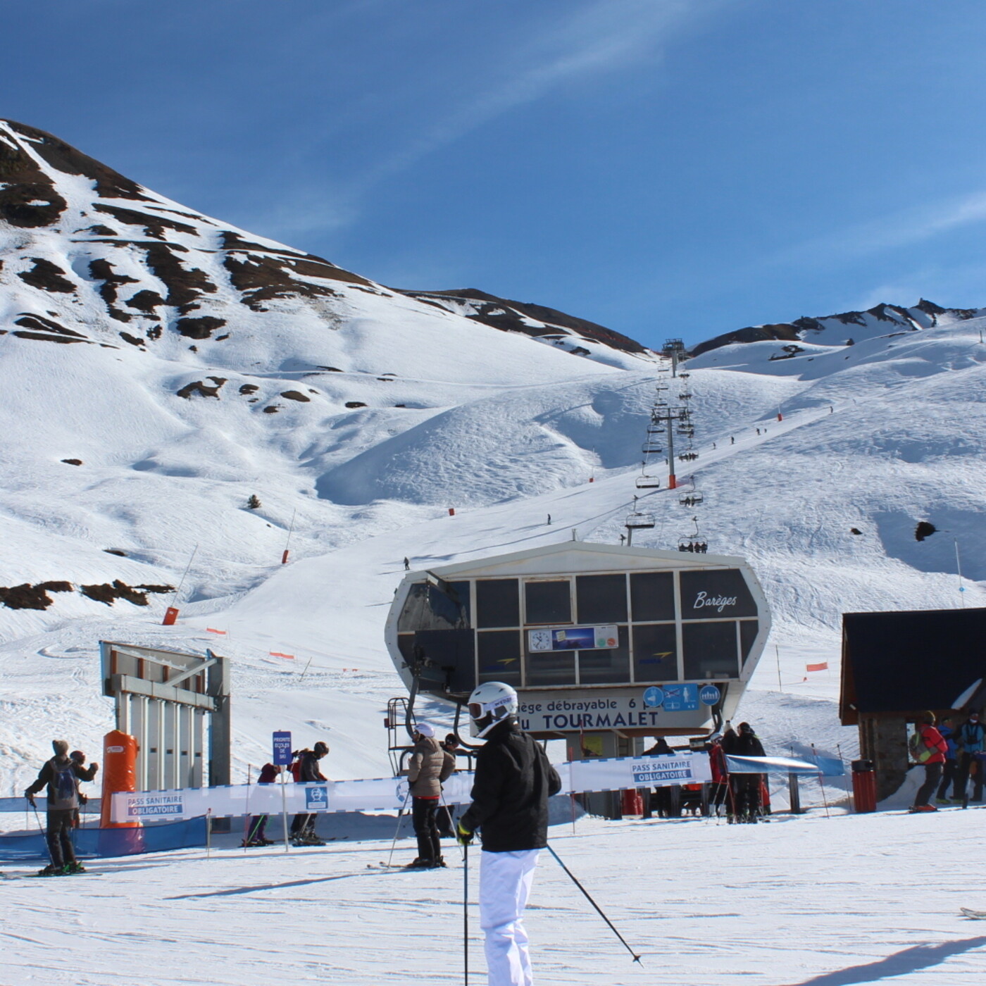 Desde las Alturas Esquí - Nieve y Montaña