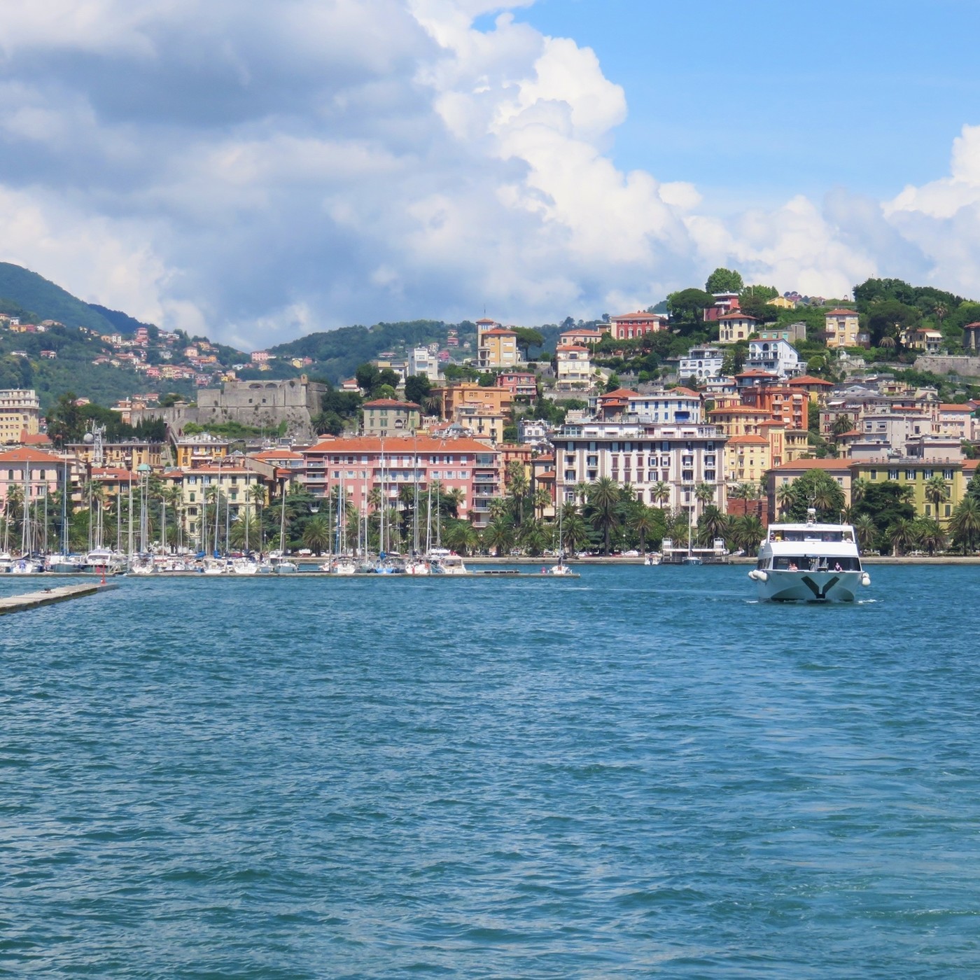 La Spezia, un puerto militar y pesquero en Liguria con mucho que ver episode artwork